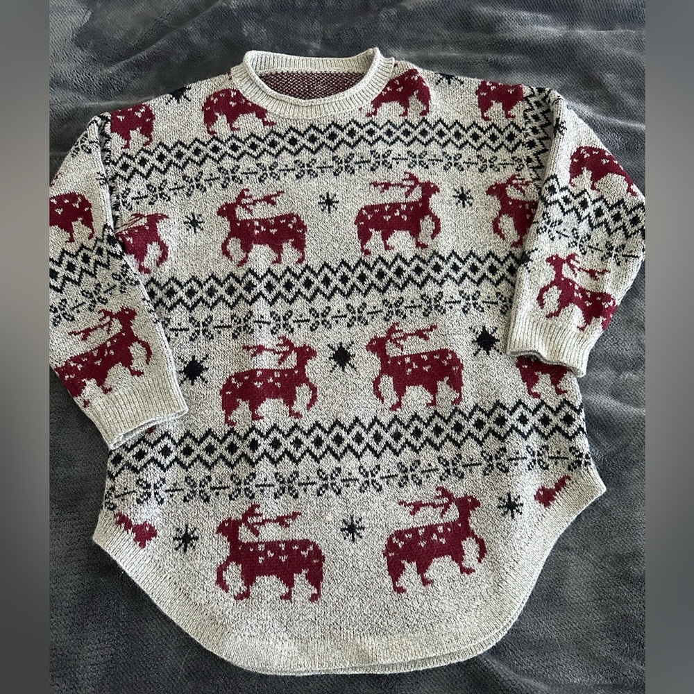 Cozy Reindeer Pattern Sweater - Red and Cream